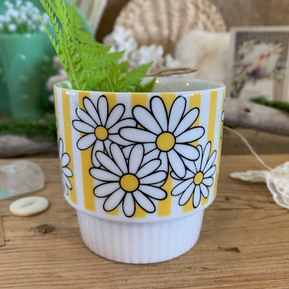 Vintage Ceramic Floral Mug 🌼 Unique Home Decor / Kitchen / Gift / Nature - Picture 3 of 9